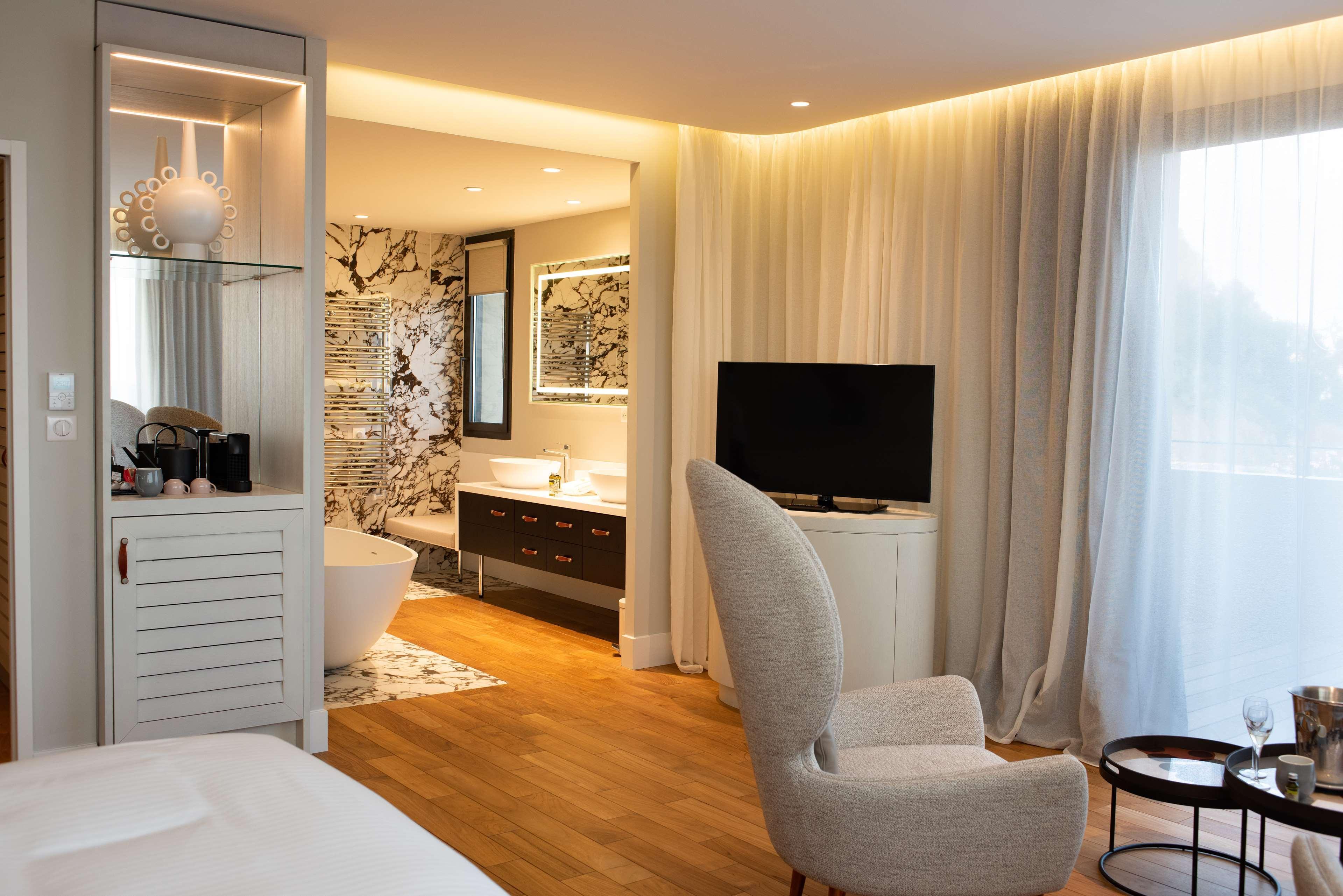 Eden Rose Grand Hotel BW Premier Collection Bormes-les-Mimosas Esterno foto